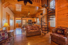 Bear Claw · Bear Claw Retreat in Pigeon Forge!